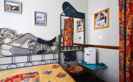 фото отеля Spanish Patio Hotel Donetsk