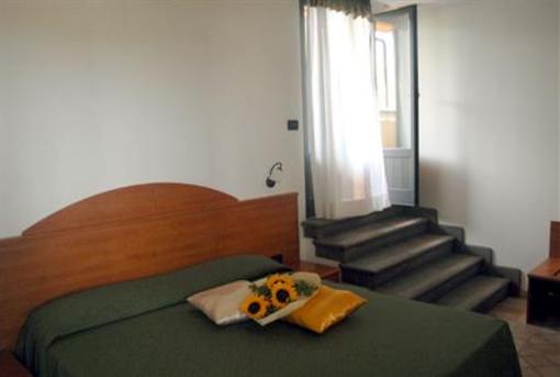 фото отеля Carlo's Hotel Castagneto Carducci