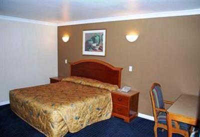 фото отеля Walnut Inn & Suites