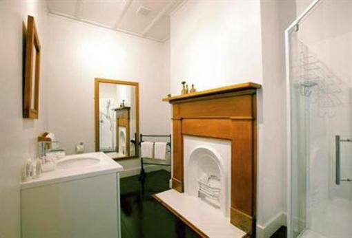 фото отеля The Old Oak Boutique Hotel