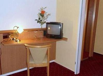 фото отеля Seehotel Loenoe