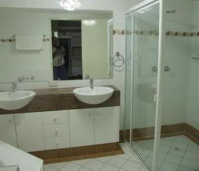 фото отеля Xanadu Main Beach Apartments Gold Coast