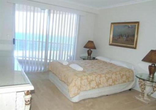 фото отеля Xanadu Main Beach Apartments Gold Coast