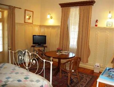 фото отеля Robe House Bed & Breakfast