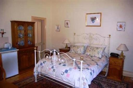фото отеля Robe House Bed & Breakfast