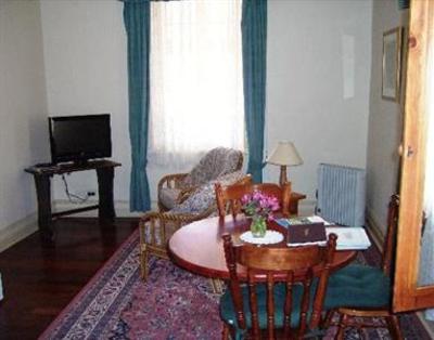 фото отеля Robe House Bed & Breakfast
