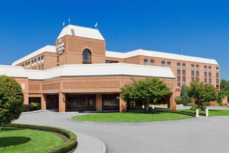 фото отеля Crowne Plaza Providence-Warwick Airport