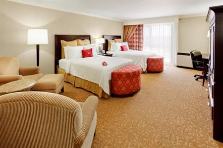 фото отеля Crowne Plaza Providence-Warwick Airport