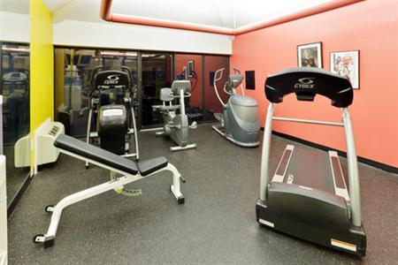 фото отеля Crowne Plaza Providence-Warwick Airport