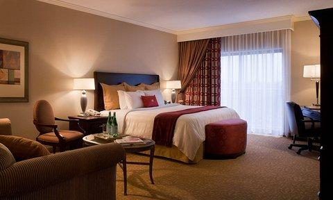 фото отеля Crowne Plaza Providence-Warwick Airport