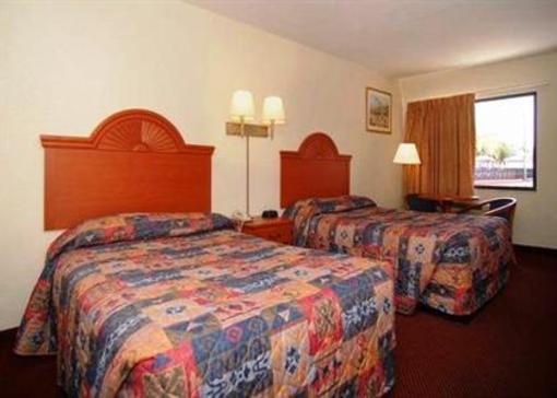 фото отеля Econo Lodge Fort Pierce