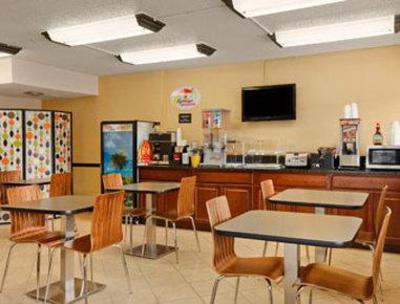 фото отеля Super 8 Motel Grove City