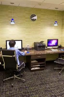 фото отеля Hampton Suites Tulsa Central
