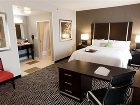 фото отеля Hampton Suites Tulsa Central