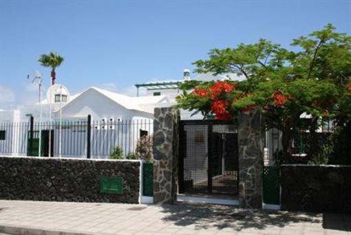 фото отеля Las Acacias Apartments Lanzarote