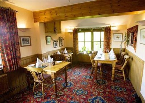 фото отеля The Three Lions Hotel Fordingbridge