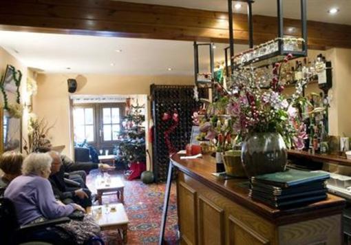фото отеля The Three Lions Hotel Fordingbridge