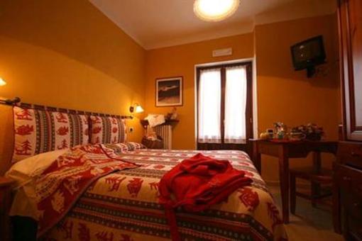 фото отеля Hotel Tivet