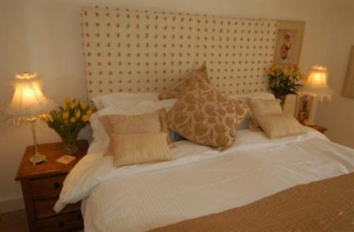 фото отеля Eagle View Guest House Hotel Newtonmore