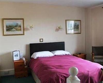 фото отеля The White Hart Hotel Cricklade