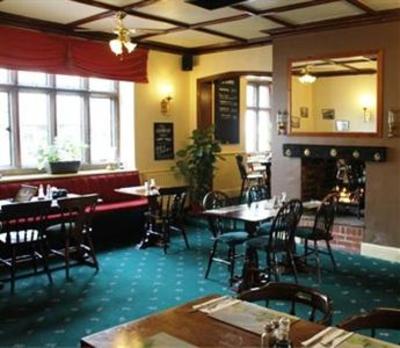 фото отеля The White Hart Hotel Cricklade