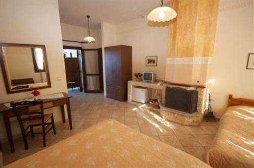 фото отеля Kissos Rooms