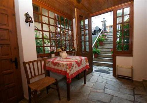 фото отеля Kissos Rooms