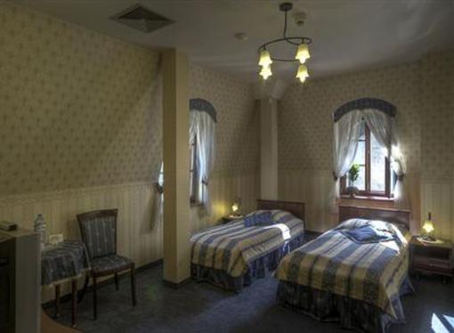 фото отеля Palac Bagatela Apartments Ostrow Wielkopolski