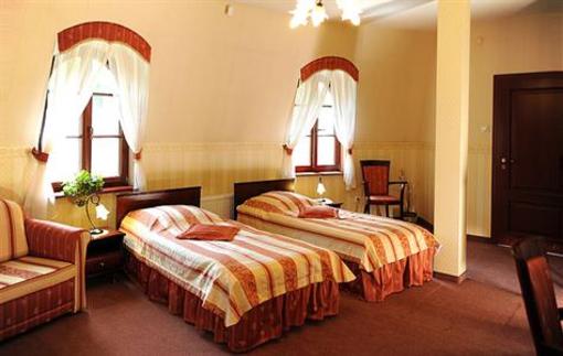 фото отеля Palac Bagatela Apartments Ostrow Wielkopolski