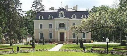 фото отеля Palac Bagatela Apartments Ostrow Wielkopolski