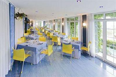 фото отеля Albatros Hotel Suances