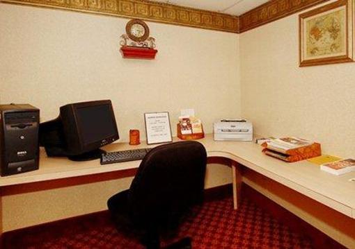 фото отеля Econo Lodge Inn & Suites Tulsa