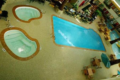 фото отеля Ramada Inn & Suites Airport Sioux Falls