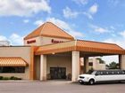 фото отеля Ramada Inn & Suites Airport Sioux Falls