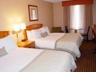 фото отеля Ramada Inn & Suites Airport Sioux Falls