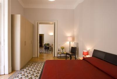 фото отеля Spaccanapoli Comfort Suites