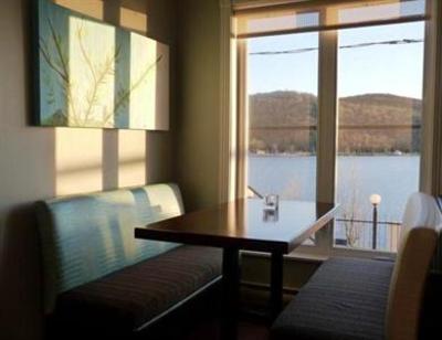 фото отеля Auberge du Lac des Sables