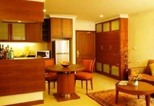 фото отеля Green Palace Apartment Gurgaon