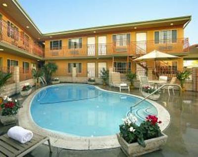 фото отеля Studio Inn And Suites