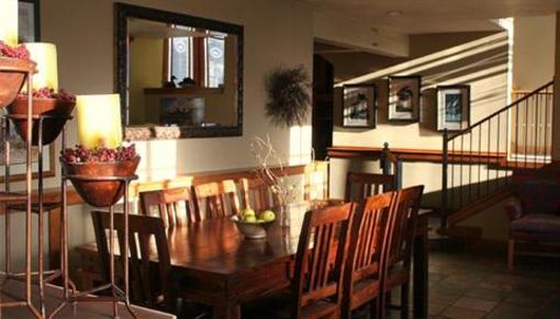 фото отеля Inn on The Creek Jackson (Wyoming)