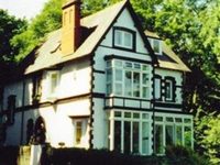 Glenview Guest House Swansea