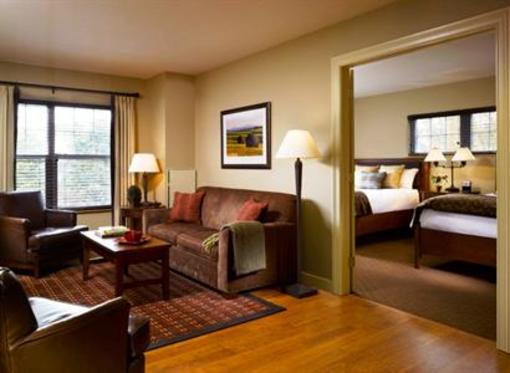 фото отеля Green Mountain Suites Hotel