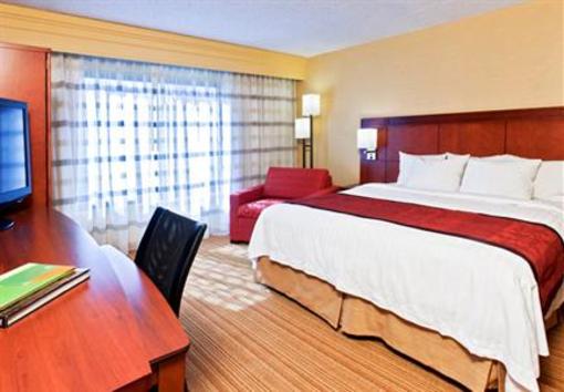 фото отеля Courtyard by Marriott Newburgh Stewart Airport