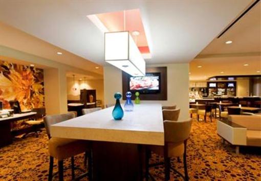 фото отеля Courtyard by Marriott Newburgh Stewart Airport