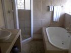 фото отеля Shaka Guest House Johannesburg