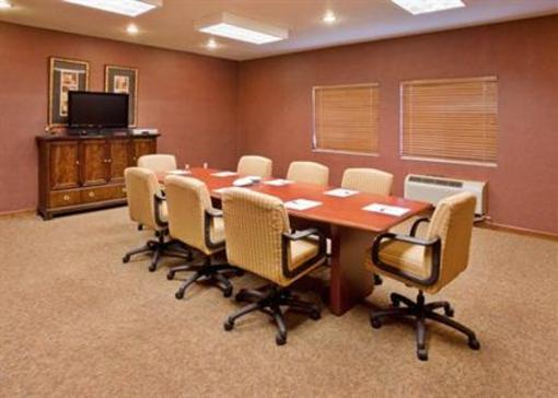 фото отеля Candlewood Suites Jefferson City