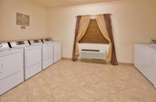 фото отеля Candlewood Suites Jefferson City