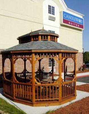 фото отеля Candlewood Suites Jefferson City