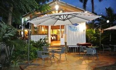 фото отеля Mackays Motel Mission Beach