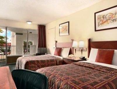 фото отеля Days Inn Elkhart